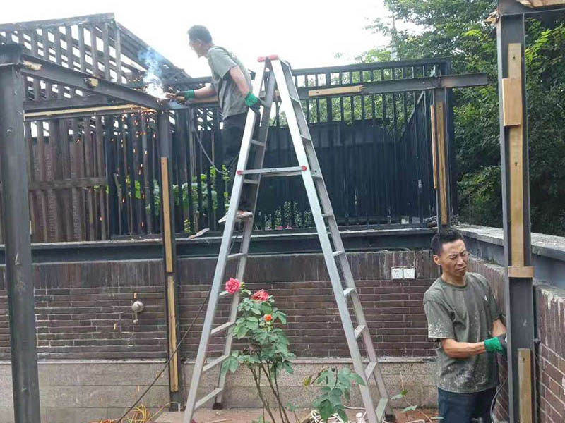 建筑楼顶钢结构加固 | 北京市通州区中泽家园