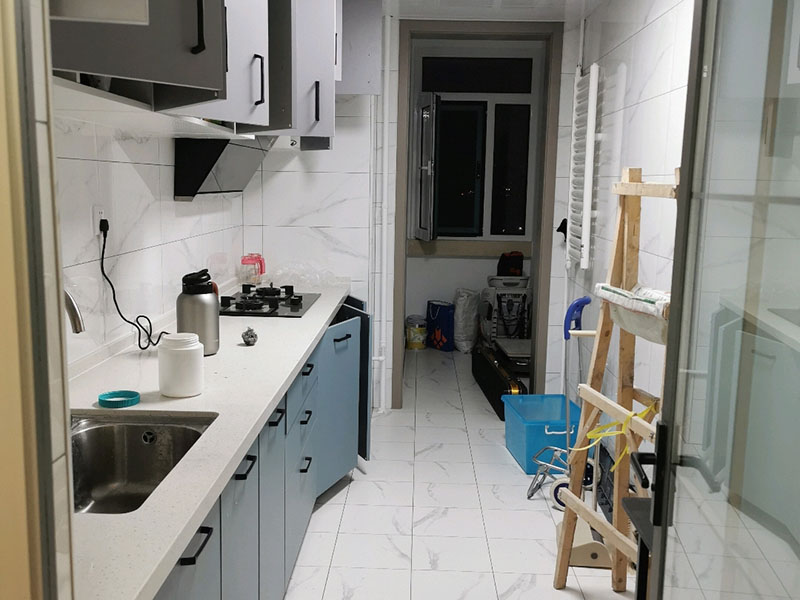 翻新一个旧厨房需要花费多少钱？