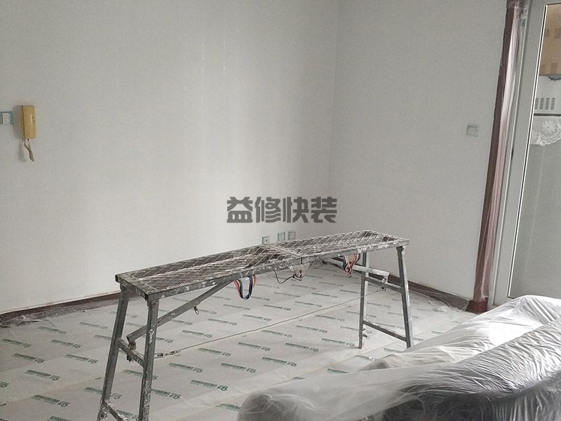 卧室翻新刷墙漆多久可以入住,待漆膜完全干燥固化后才能住人的(图1)