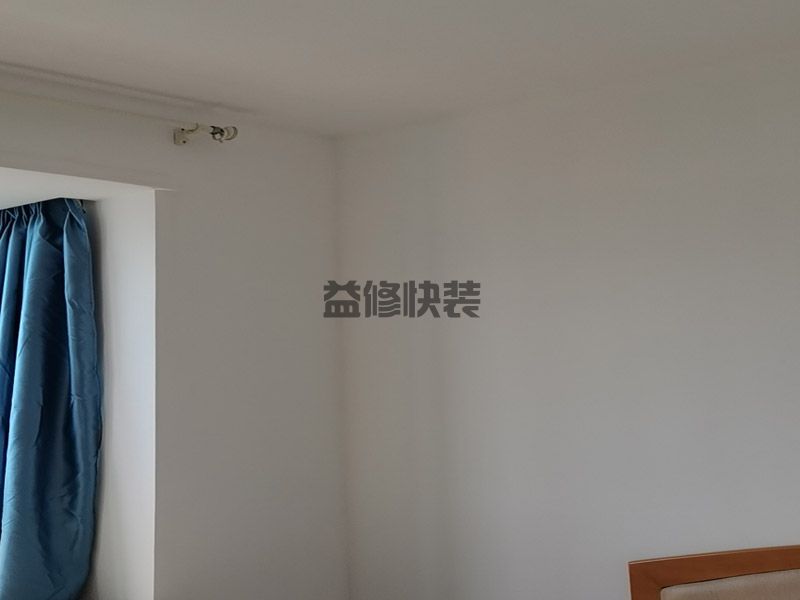 墙纸贴过的墙如何刷乳胶漆,还需批灰打磨