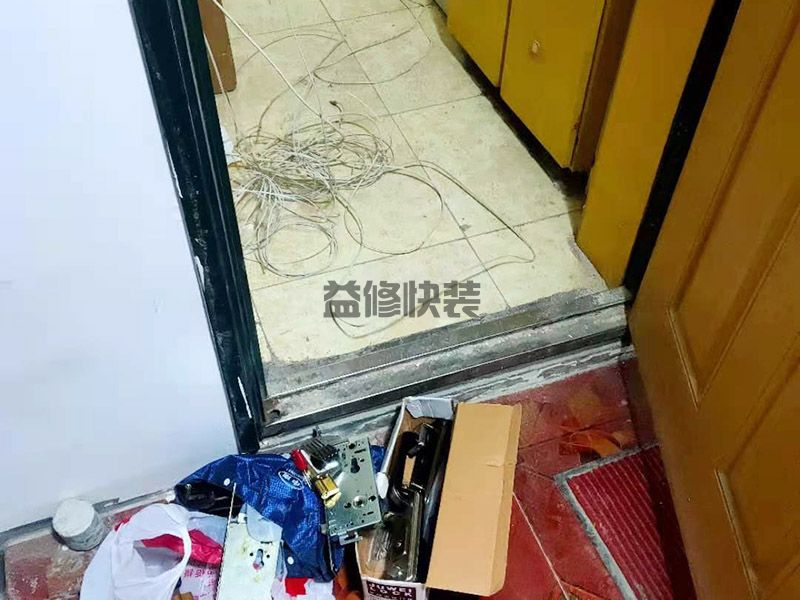 武汉蔡甸区材料入场门锁维修,厨房改造(图3)